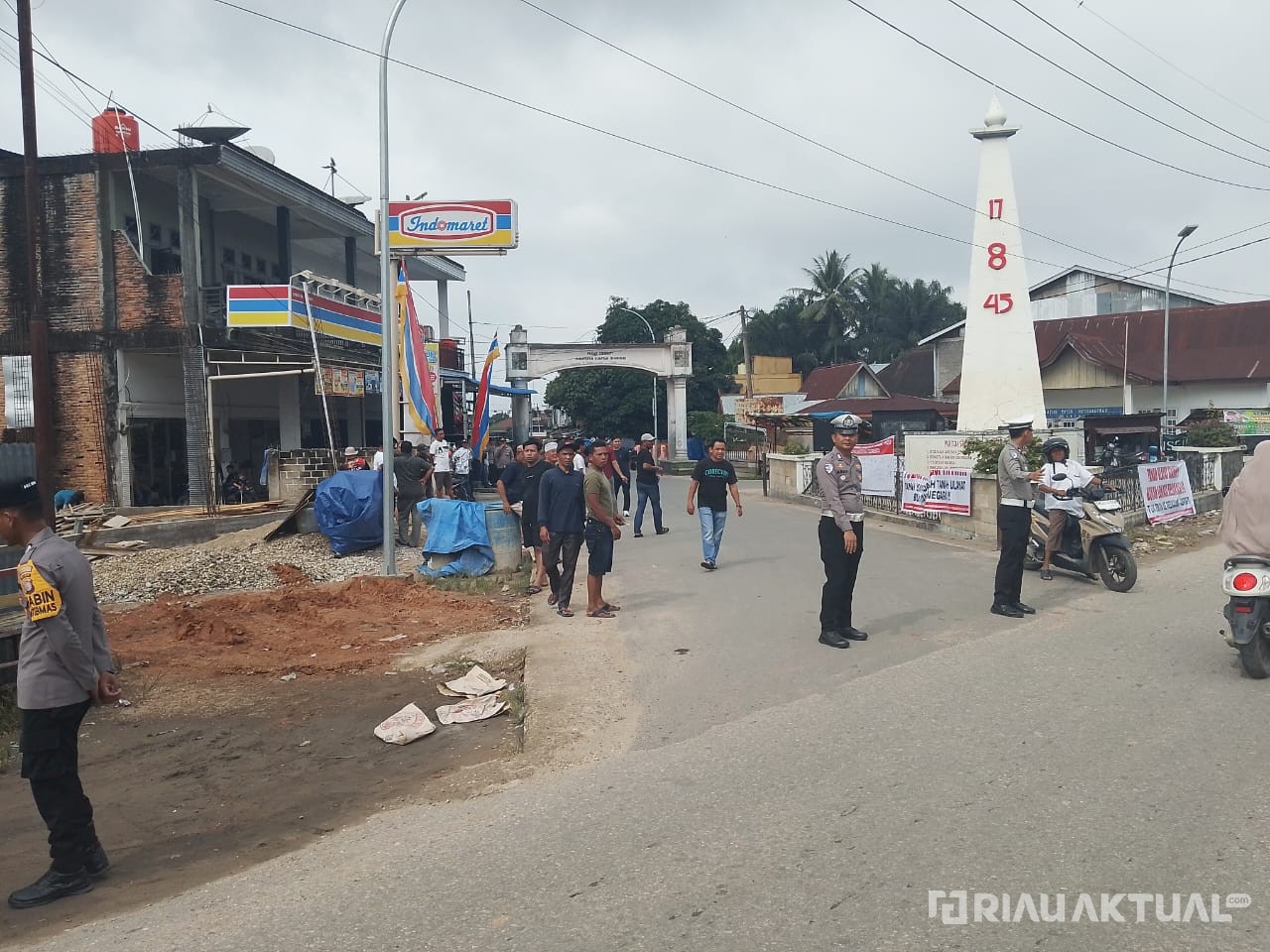 Antisipasi Penolakan Massa Relokasi TNTN, Polisi Siaga Penuh di Cerenti Kuansing