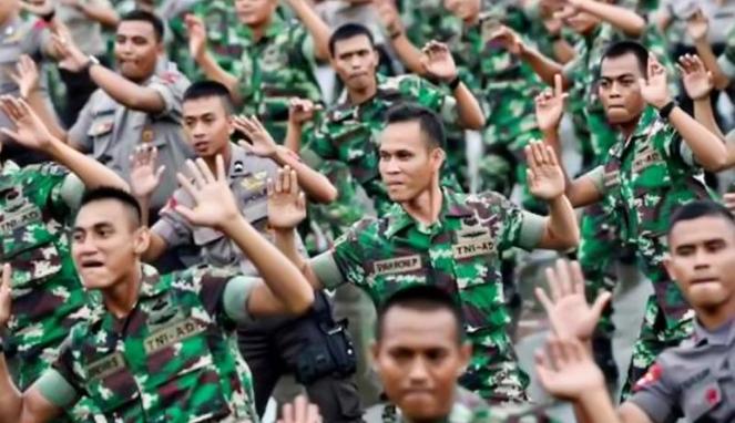 Anggota TNI atau Polri Kini Dipersulit Jadi Pejabat Sipil