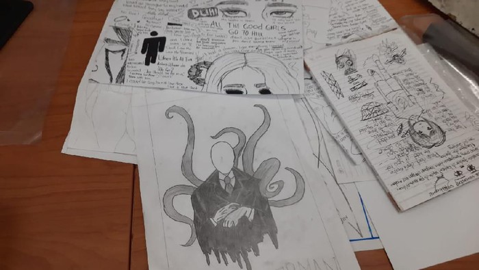 Ngeri! ABG 'Slenderman' Tulis soal Pembunuhan Bocah di FB-nya