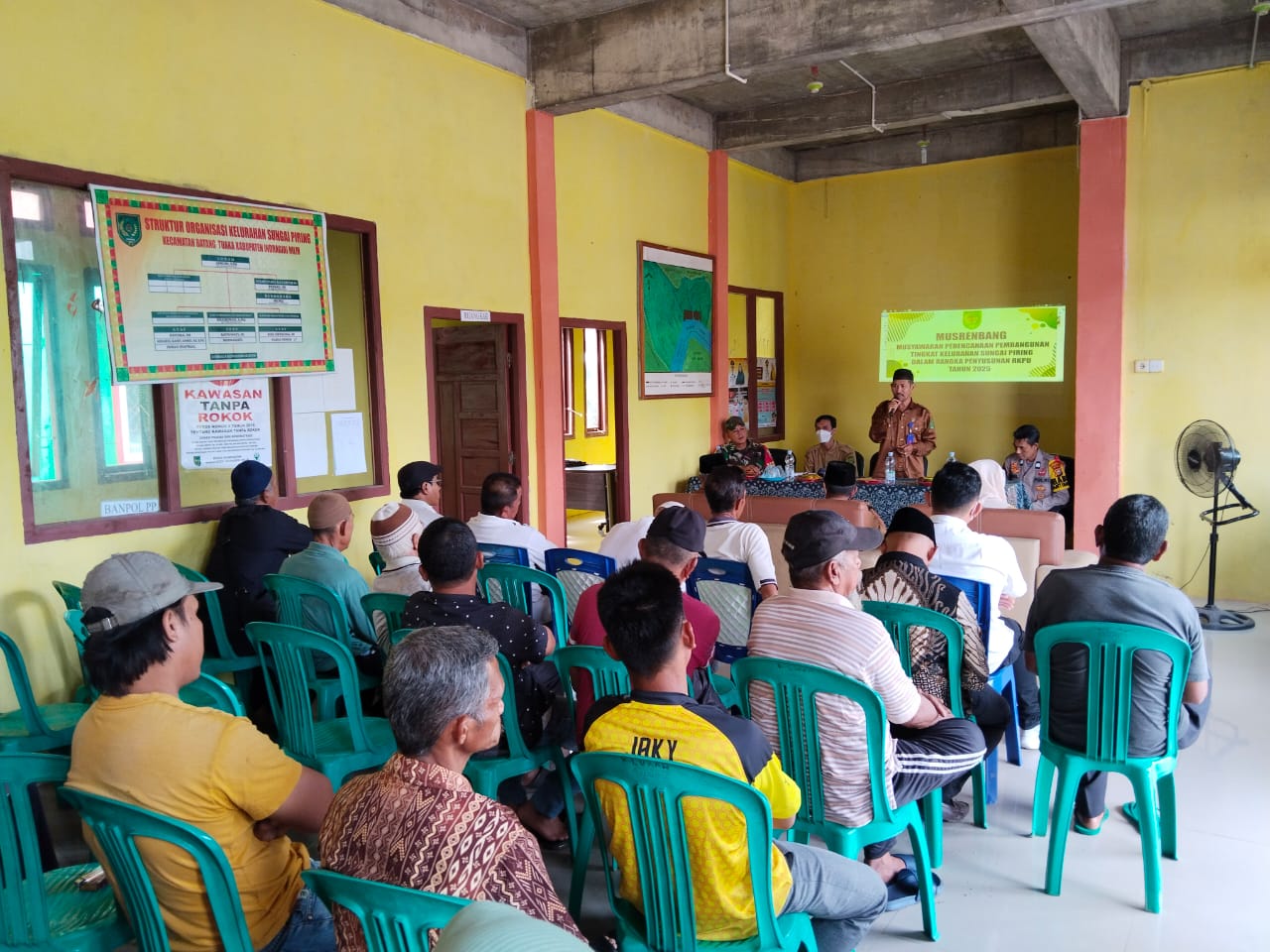 Hadiri Musrenbang Kelurahan Sungai Piring, Aiptu Zulkifli Sampaikan Pesan Pemilu Damai 2024