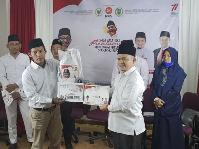 Ini Pemenang Lomba Baca Teks Proklamasi Fraksi PKS DPRD Riau 2022
