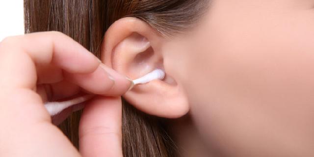 3 Alasan Mutlak untuk Tidak Lagi Memakai Cotton Bud