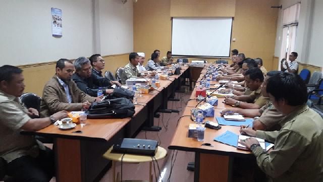 Hearing Soal Indomaret dan Alfamart, Dewan Rekomendasikan Tutup Sementara