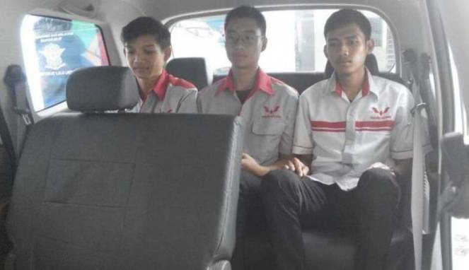 Siap Meluncur, Berapa Tarif Angkot Wuling dan Avanza?