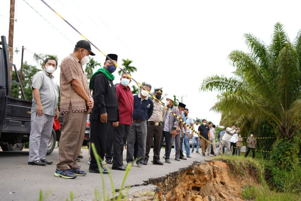 PUPR Koordinasikan Perbaikan Jalan di Perbatasan Inhu-Inhil