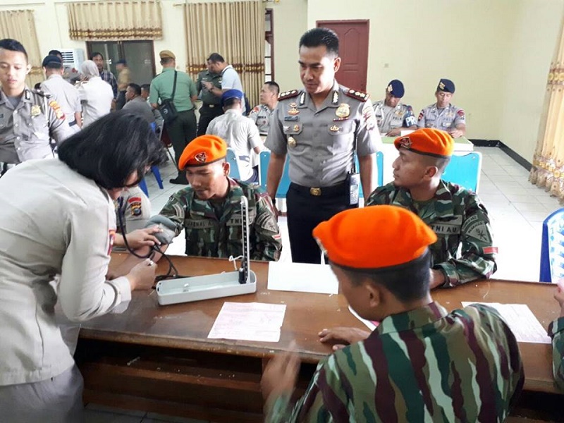 HUT ke-72 Korps Brimob, Polisi dan TNI di Riau Donor Darah