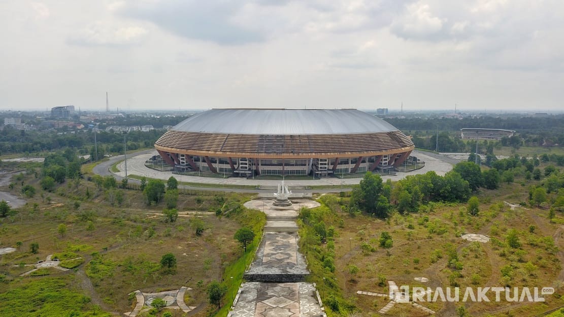 Masih Menunggak Retribusi Stadion Utama, Presiden PSPS Terbang ke Malaysia