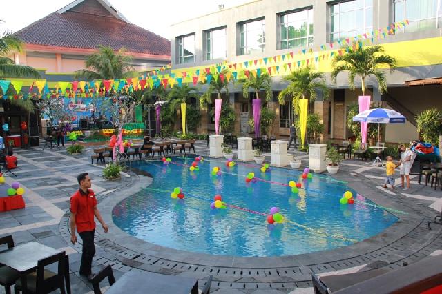 Relaksasi Tubuh Anda dengan Paket Berenang dan SPA di Hotel ibis Pekanbaru