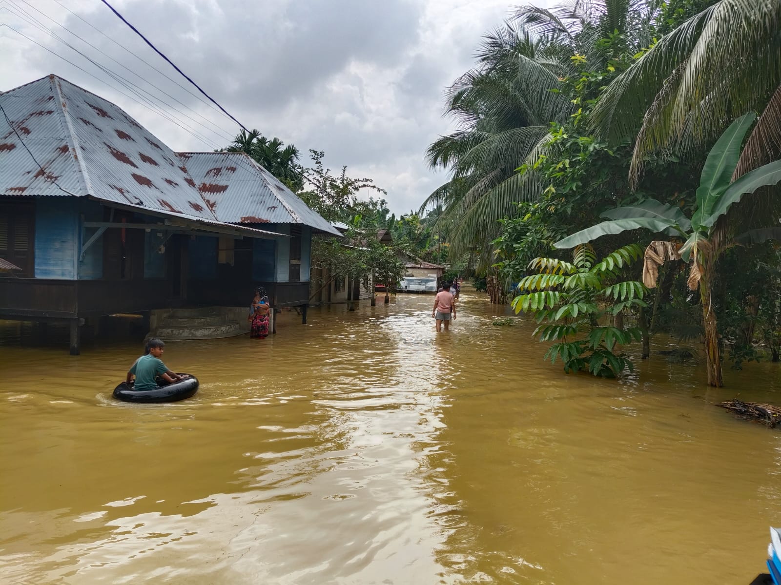 Banjir Melanda Kampar, 29 Titik Terdampak di 8 Kecamatan