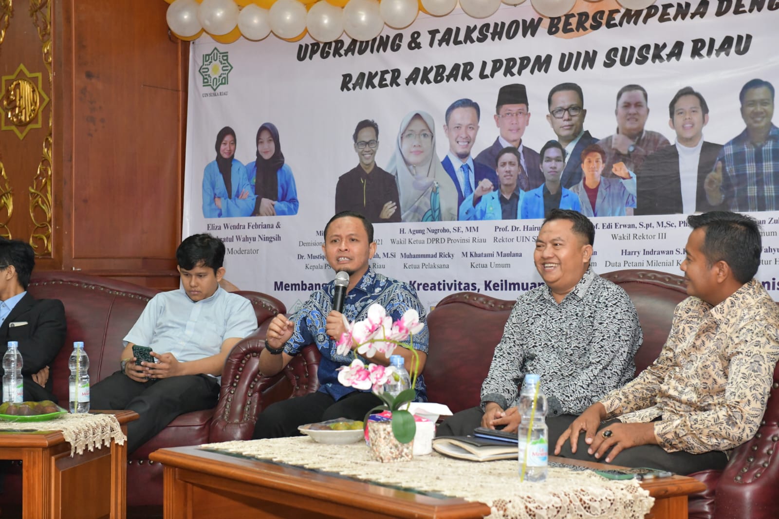 Jadi Pemateri Upgrading Raker LPRM UIN Suska, Agung Nugroho Bagikan Pengalaman Mengelola Organisasi