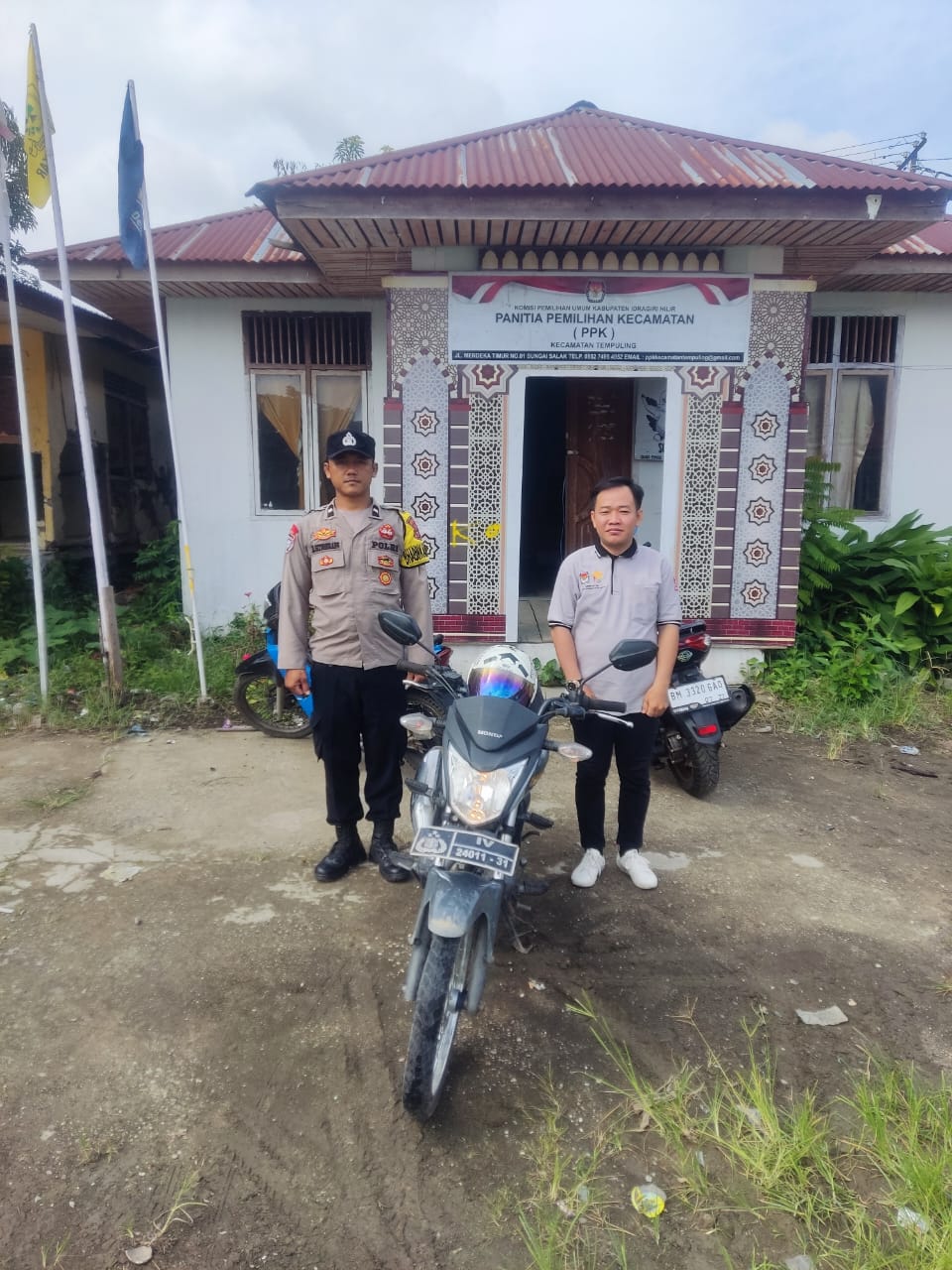 Polsek Tempuling Patroli Motor dalam Rangka OMB LK 2023-2024 dan Cooling System Pemilu Damai