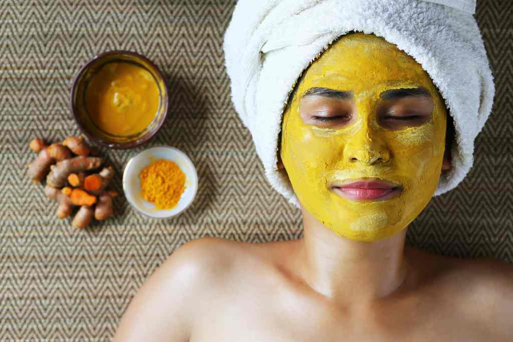 15 Cara Menghilangkan Flek Hitam Dengan Bahan Alami yang Ampuh