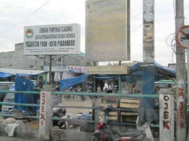 Nasip Pasar Cik Puan di Tangan Gubernur Riau Yang Baru