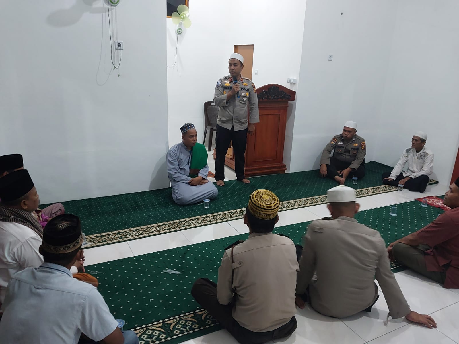 Sosialisasi Pemilu Damai 2024 Usai Salat Subuh, Ini Pesan Kapolsek Kemuning