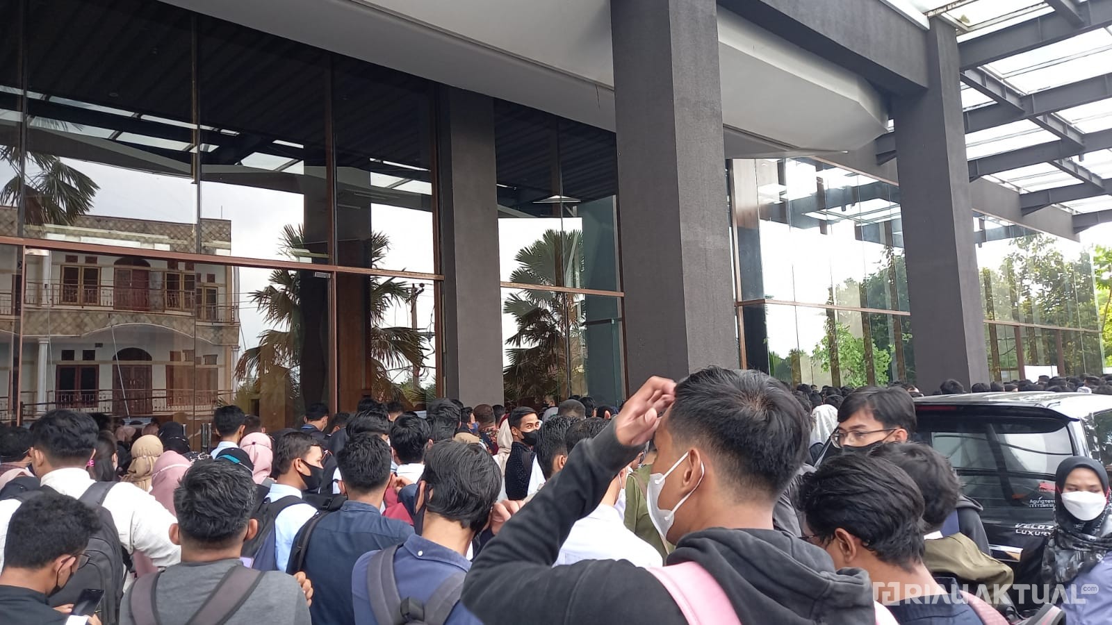 Pemprov Riau Kembali Buka Job Fair, Ribuan Pencaker Padati Lokasi Kegiatan