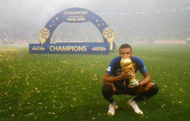 Gara-Gara Kylian Mbappe, Pele Gusar dan Ingin Main Sepakbola Lagi!