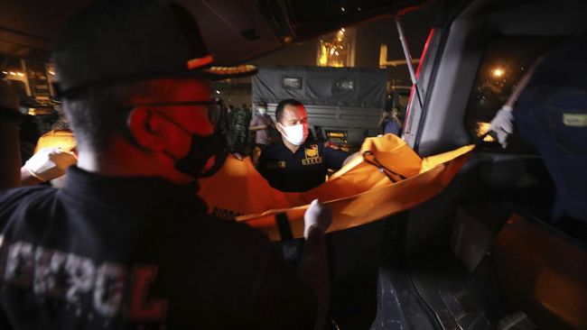 Ada Satu Kantong Jenazah Korban Sriwijaya Air Tiba di RS Polri