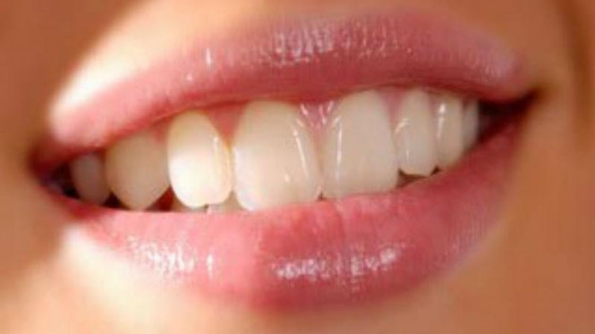 Satu Sendok Gula Pasir Ampuh Lembapkan Bibir Kering