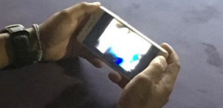 Gadis Ini Mau Saja Kirim Foto tanpa Busana ke Pacar, Akhirnya Jadi Begini