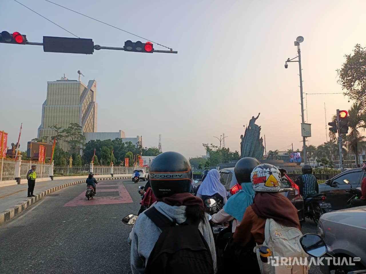 Sebelum Beraktivitas, Lihat Pantauan Cuaca Riau Disini!