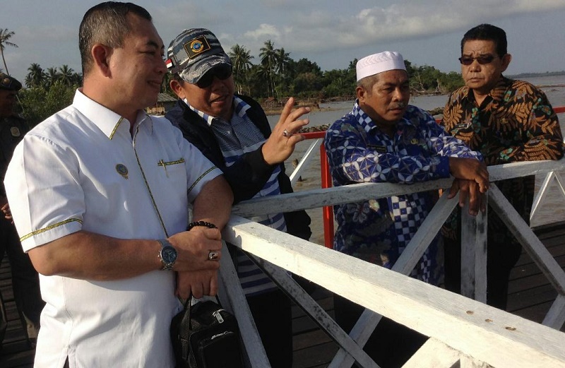 Sekda Meranti dan Kabinda Riau Tinjau Fasilitas Publik di Kecamatan Rangsang