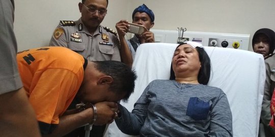 Ditangkap Karena Aniaya Polwan, Sopir Truk Minta Maaf dan Cium Tangan