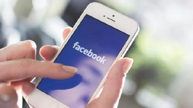 Facebook Segera Hapus Fitur Pesan pada Versi Mobile Web