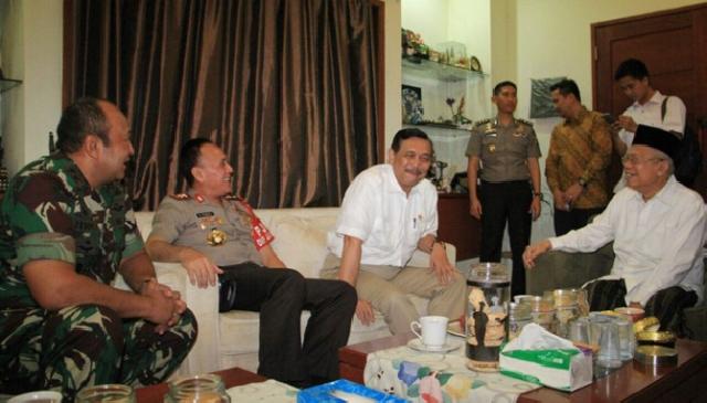 Blunder Luhut dalam konflik Ahok vs Ma'ruf Amin