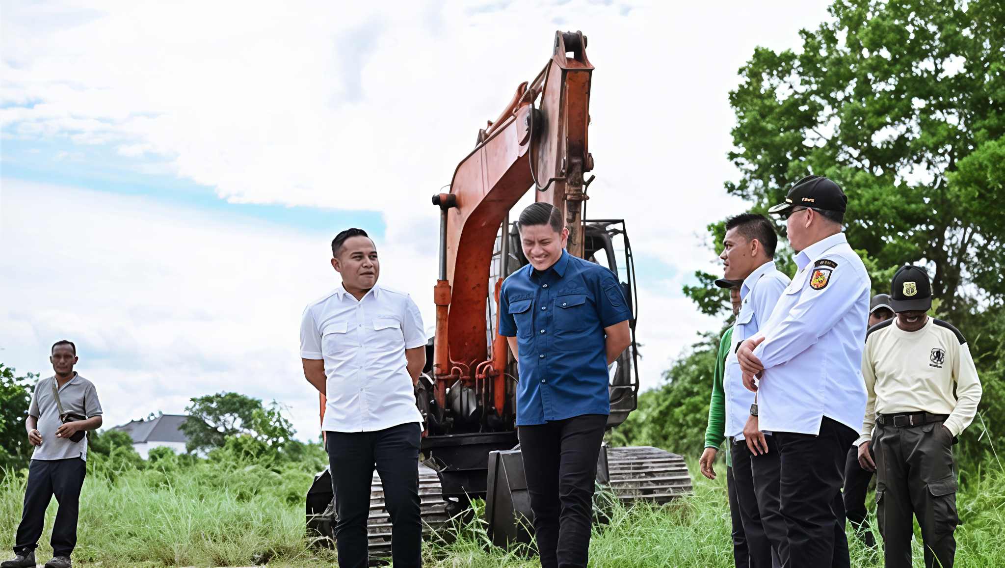 Atasi Banjir di Bukit Raya, PUPR Pekanbaru Normalisasi Saluran Parit Labersa