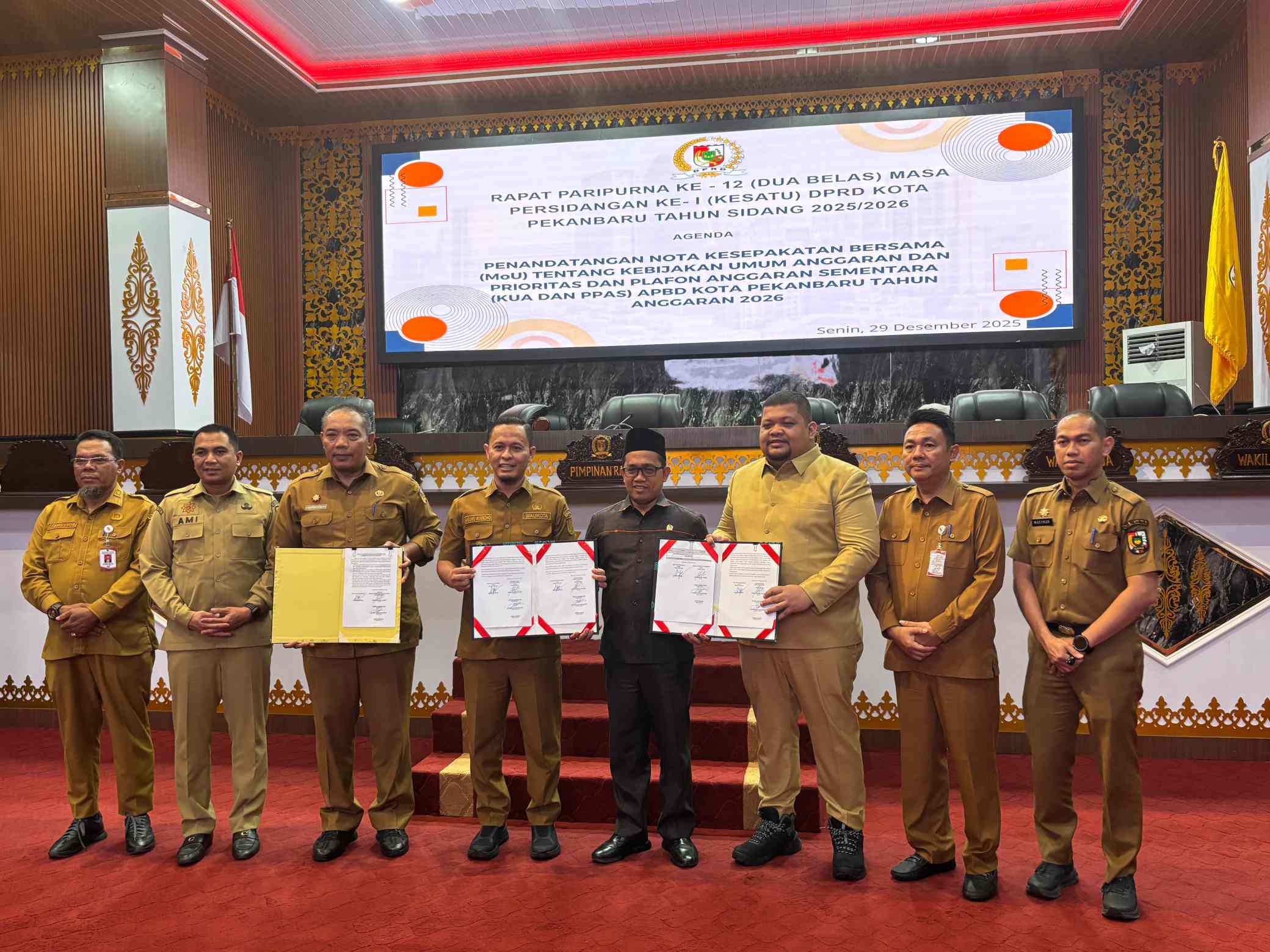 Pemko Pekanbaru dan DPRD Sepakati KUA-PPAS APBD 2026 Rp3,049 Triliun