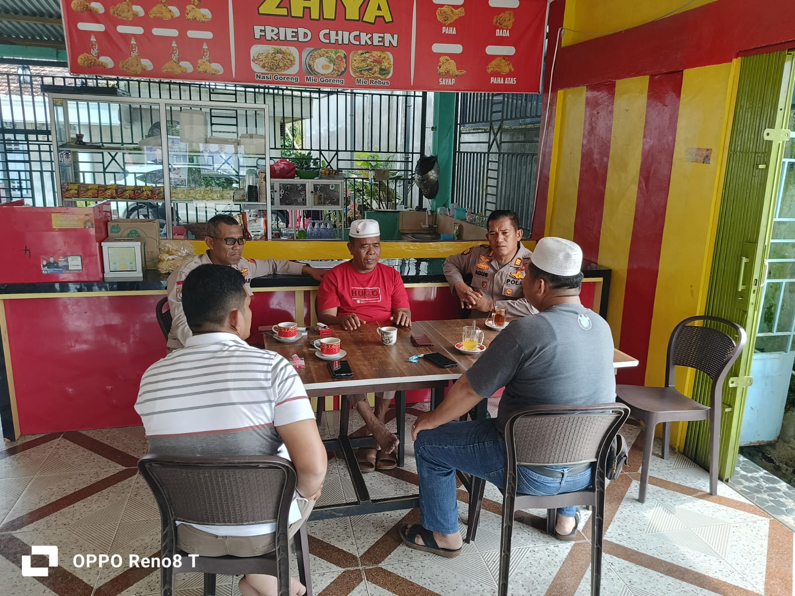 Polsek Kabun dan Kepala Desa Giti Sosialisasikan Pemilu Damai 2024