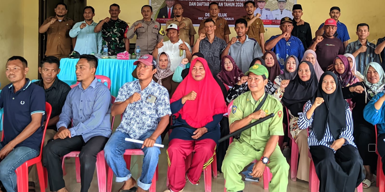 Bhabinkamtibmas Desa Deluk Ajak Warga Jaga Kondusifitas Pilkada 2024