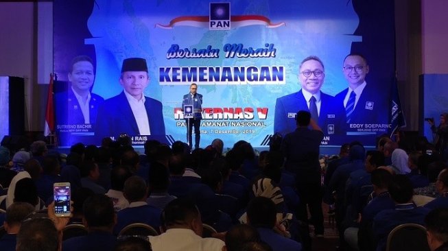 Sah! Zulkifli Hasan Kembali Jadi Ketua Umum PAN 2020-2025