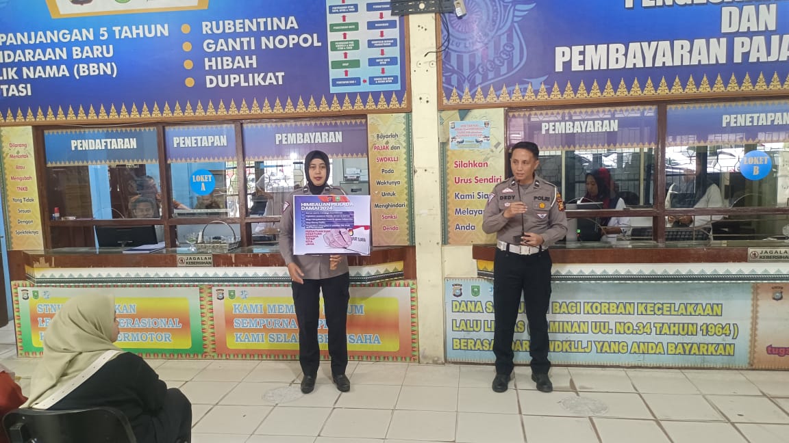 Satlantas Polres Siak Sosialisasi Keselamatan Lalu Lintas dan Pemilu Damai di Samsat