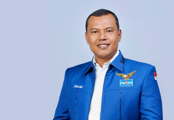 Kelmi Amri Resmi Pimpin PSI Riau Usai Mundur dari Demokrat