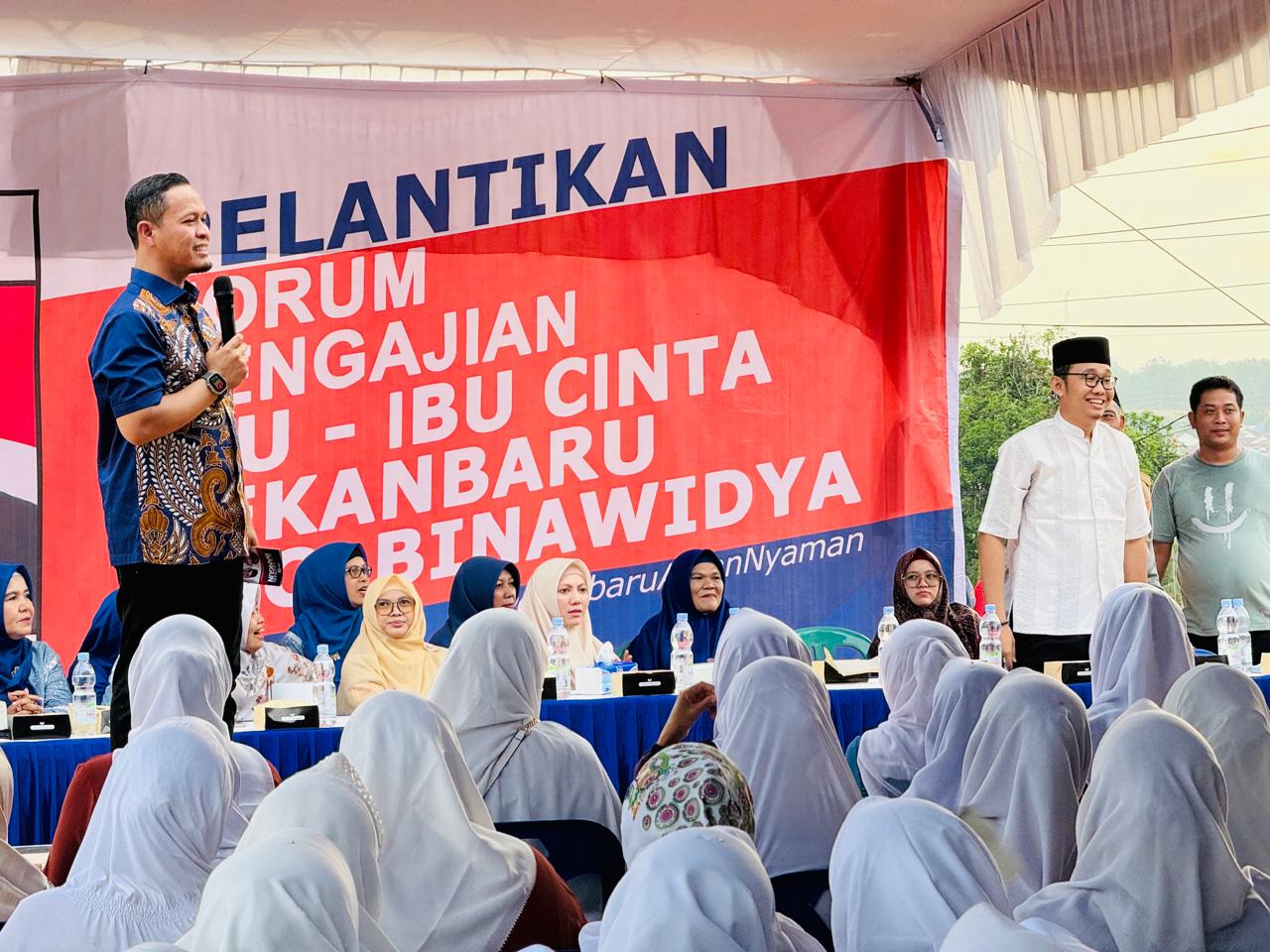 Forcintaku Bina Widya Dukung Penuh Paslon AMAn, Agung Nugroho Tawarkan Program Umroh Gratis