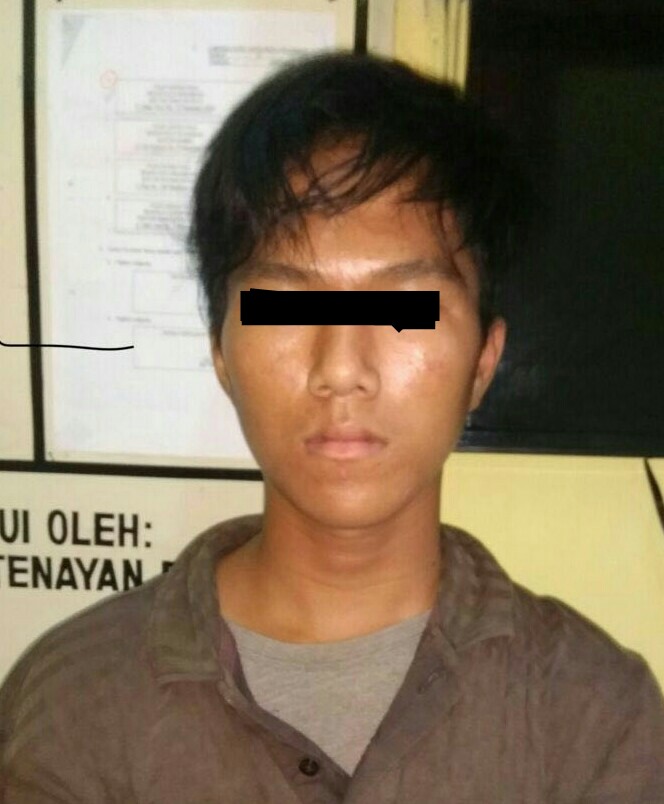 Pemuda di Pekanbaru ini Ditangkap Polisi Usai Pukul Komputer Warnet
