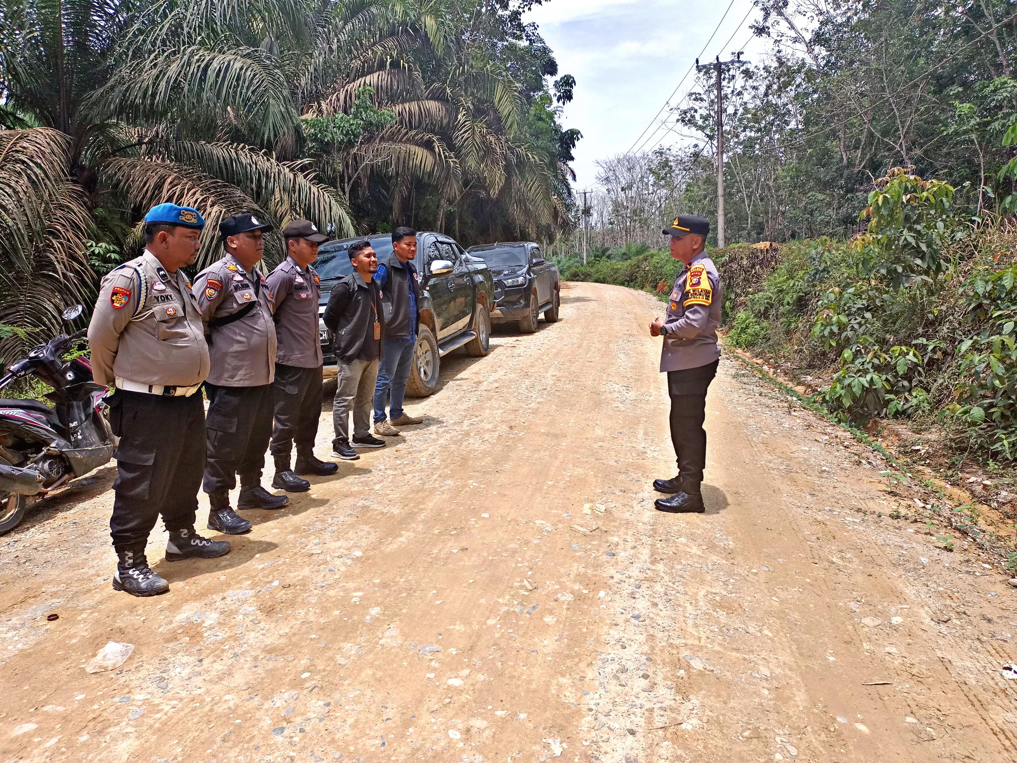 Ciptakan Pilkada Damai, Polsek Kerumutan Kawal Kampanye Paslon