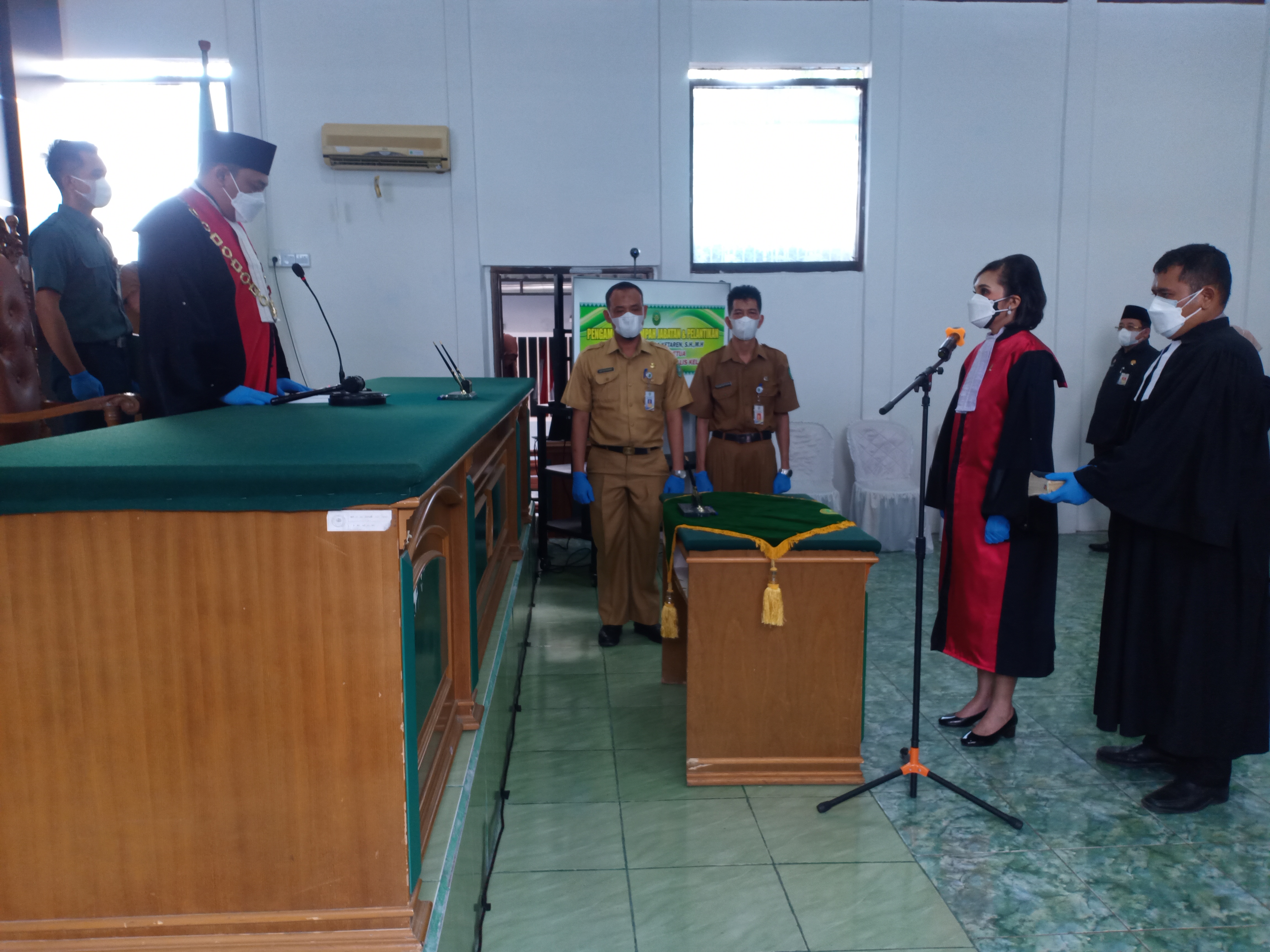 Yona Lamerossa Ketaren Resmi Jabat Wakil Ketua PN Bengkalis