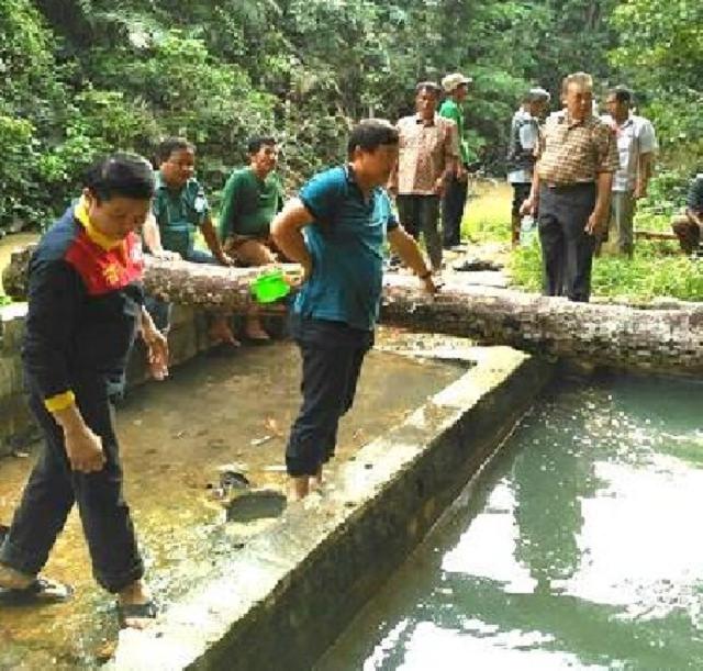 Akses Jalan Menuju Obyek Wisata Pemandian Air Panas di Sungai Pinang akan Dibangun