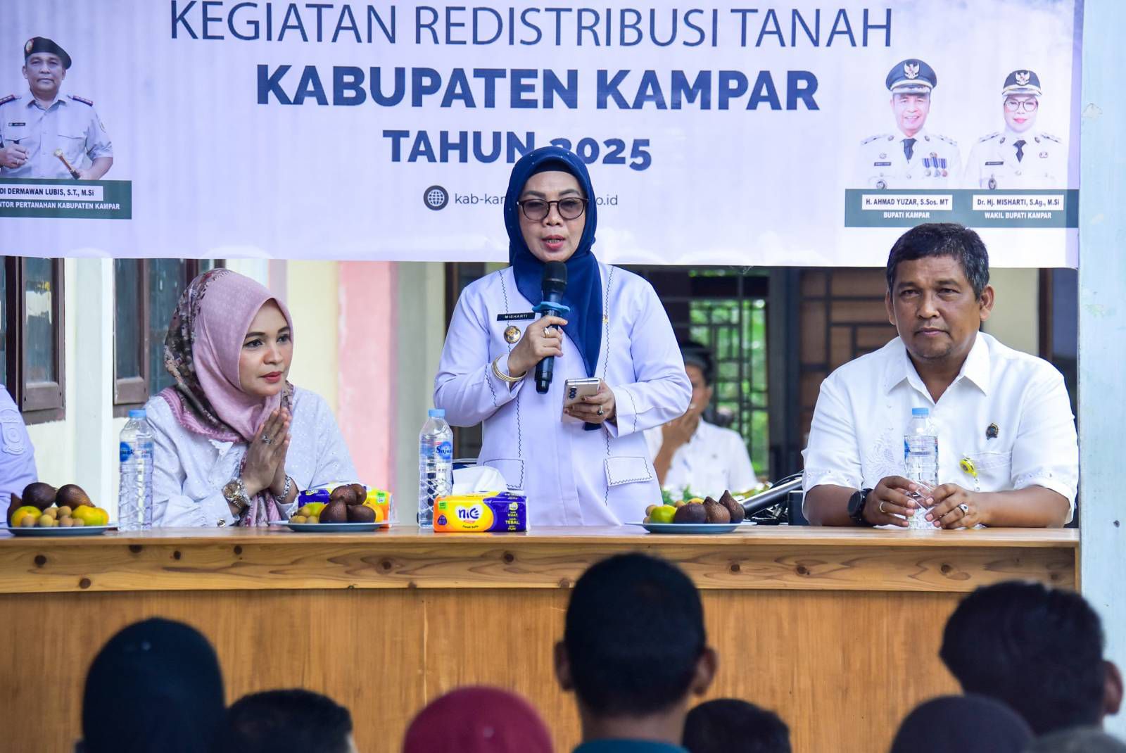 Pemkab Kampar dan BPN Serahkan Sertifikat Tanah untuk 517 Warga Siabu