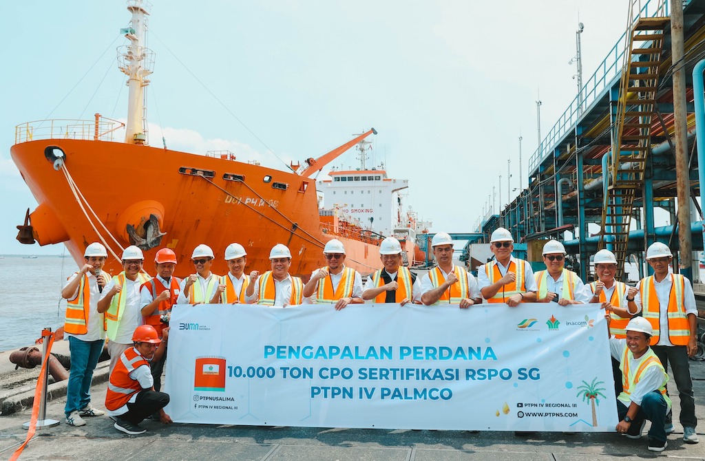 PTPN IV PalmCo Ekspor Perdana 10.000 Ton CPO Bersertifikasi RSPO ke Eropa