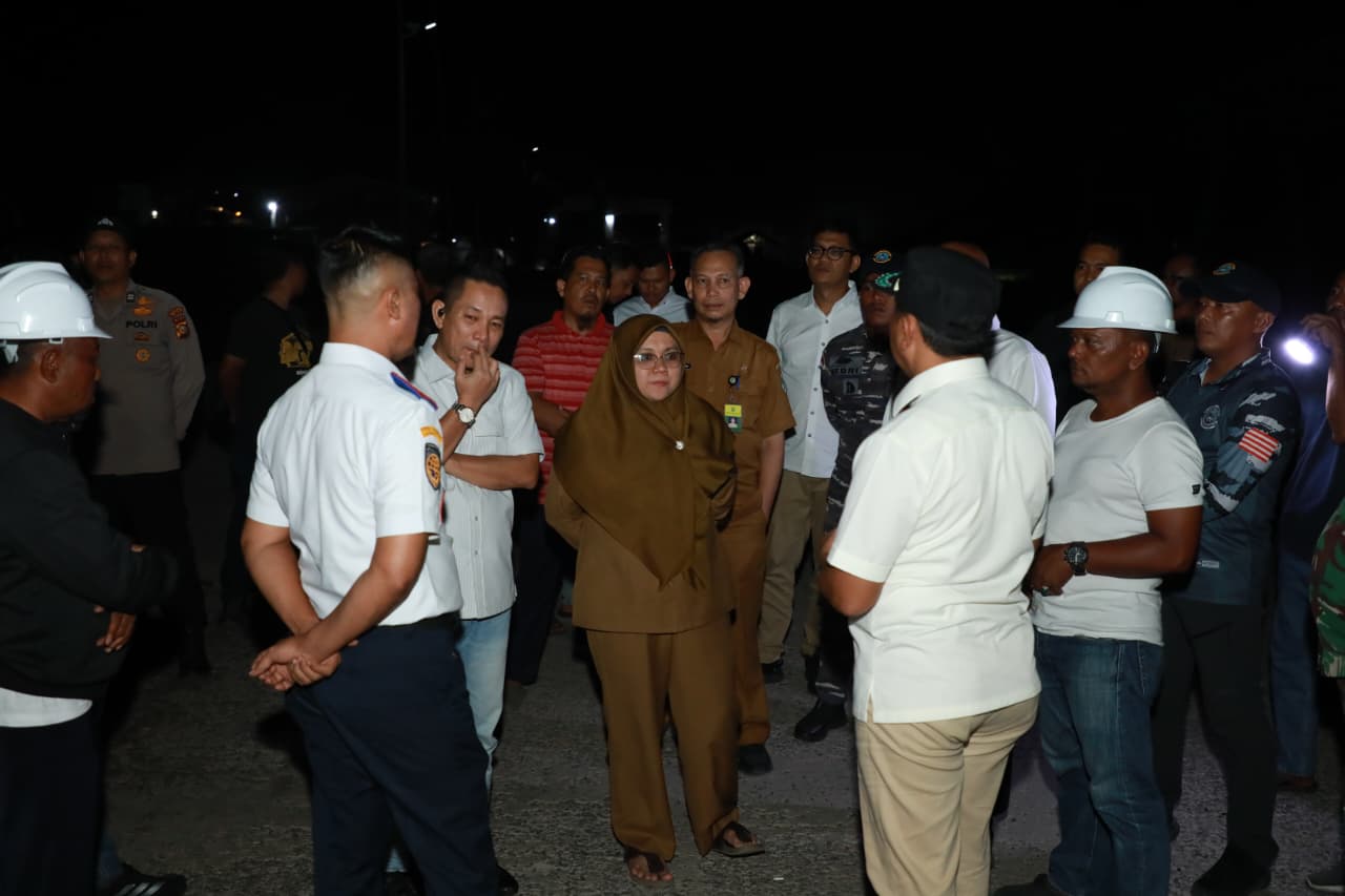 Bupati Siak Tinjau Dermaga KITB Ambruk, Pengelolaan Pelabuhan Jadi Sorotan