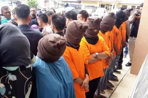 Dua Kali Penyergapan, Polisi Kembali Tangkap 8 Pelaku Prostitusi di Aceh