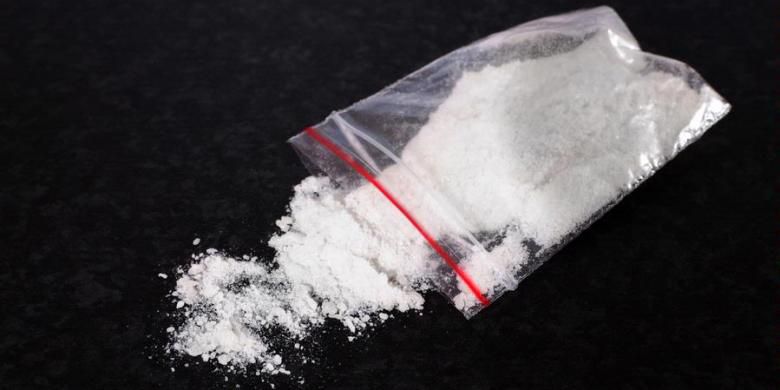 Terima Ribuan Gram Sabu Dalam Keping CD, Perempuan Penjaga Kafe Ditangkap Polisi