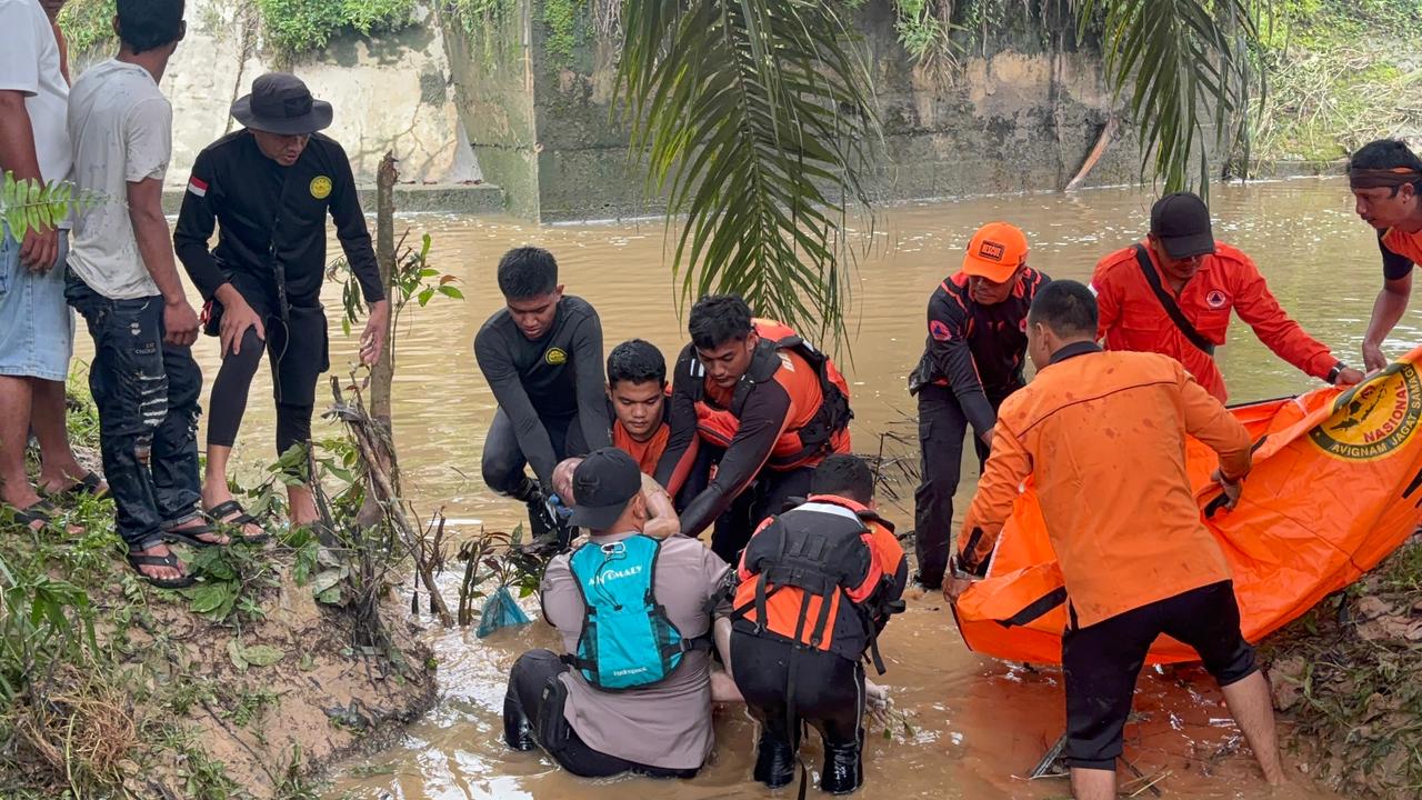 Bocah Tenggelam di Sungai Ngaso Rohul Ditemukan Meninggal Dunia