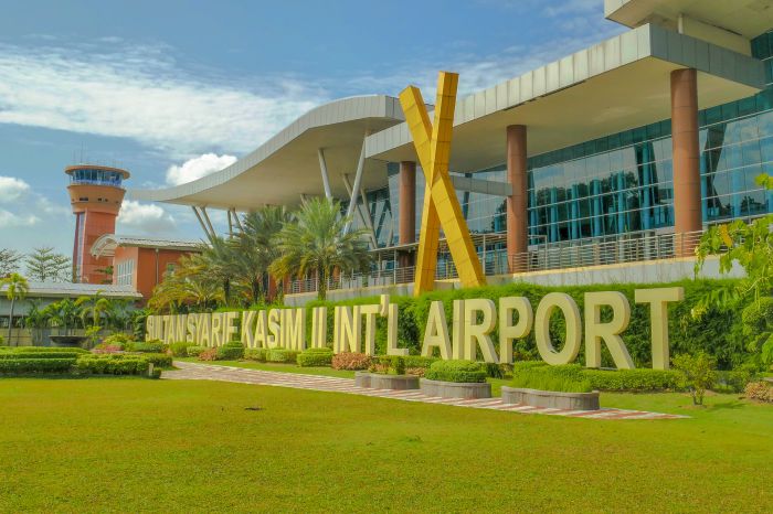 Jelang Libur Nataru, Jumlah Penumpang Bandara SSK II Pekanbaru Mulai Meningkat
