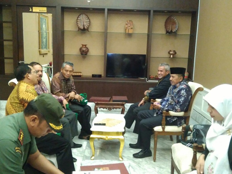 Wakil Bupati Meranti dan Kapolres Hadiri Rakornas Karhutla Tahun 2018 di Istana Negara