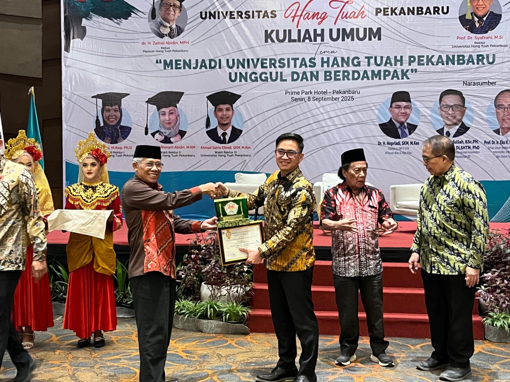 Kuliah Umum UHT Pekanbaru Hadirkan Kepala BPKP Kemenkes RI Hingga Guru Besar UI