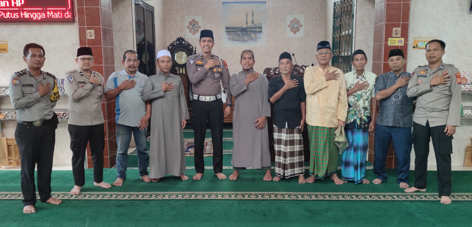 Polsek Sukajadi Sosialisasi Pemilu Damai di Kompleks Kejati Riau